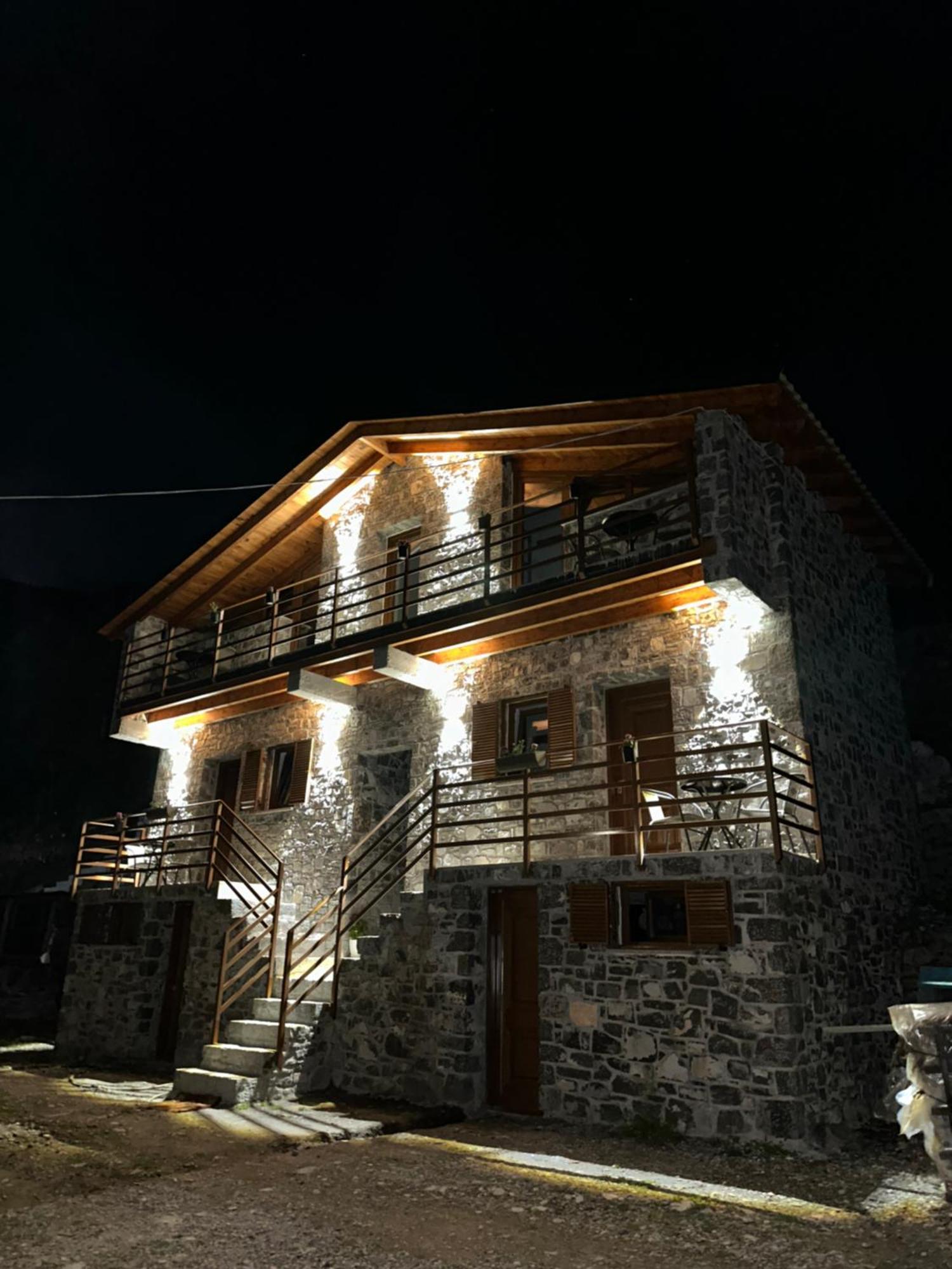 Bujtina Carku Theth Exterior foto